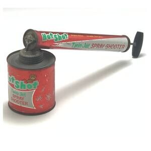 Hot Shot Twin Jet Spray Shooter Duster